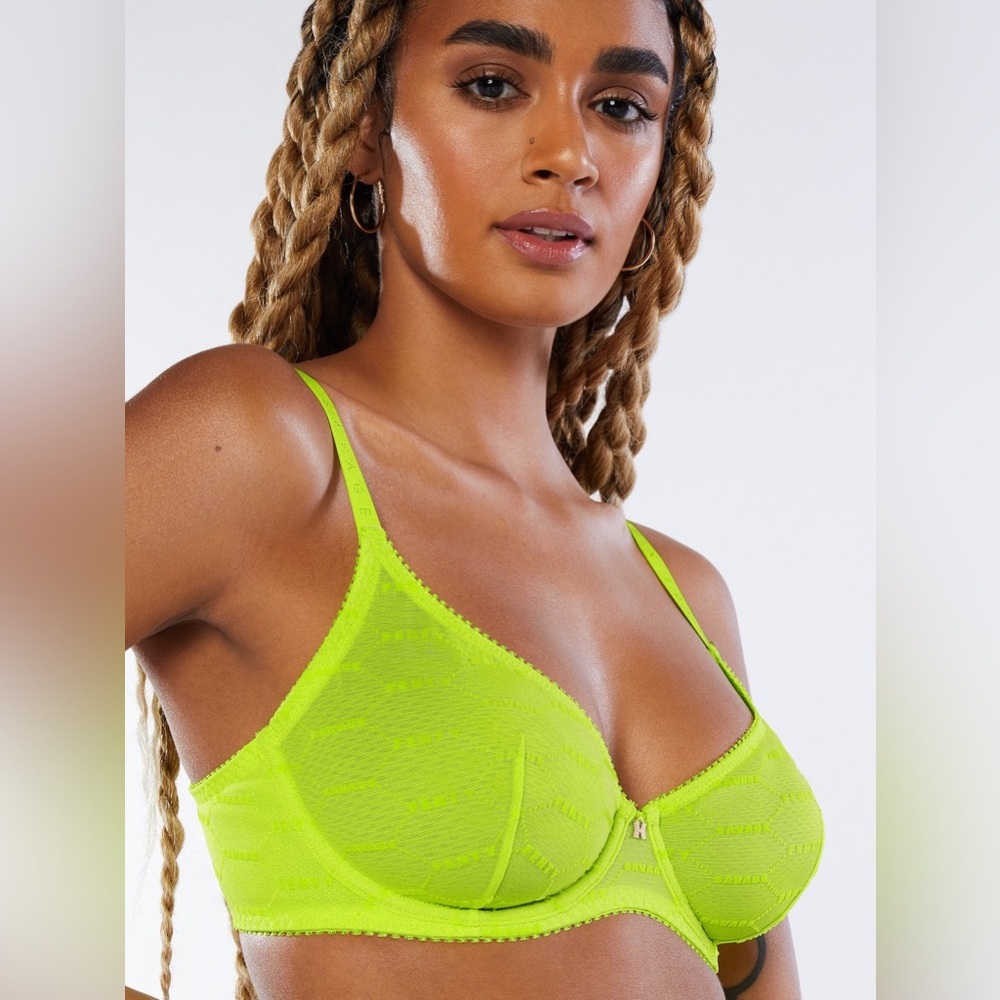 Savage X Fenty Bright Green Bra